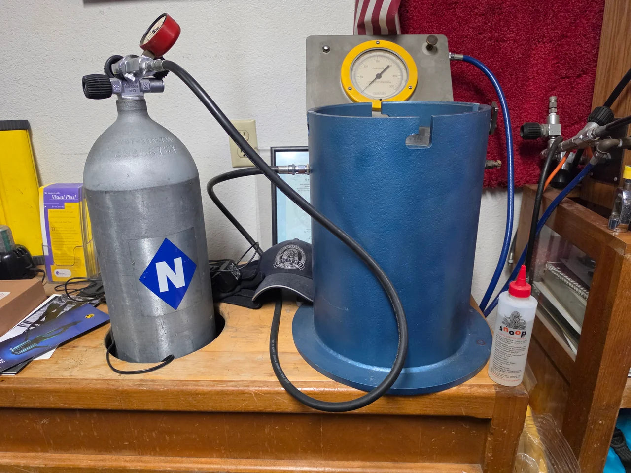 Cylinder-service equipment on the shop workbench